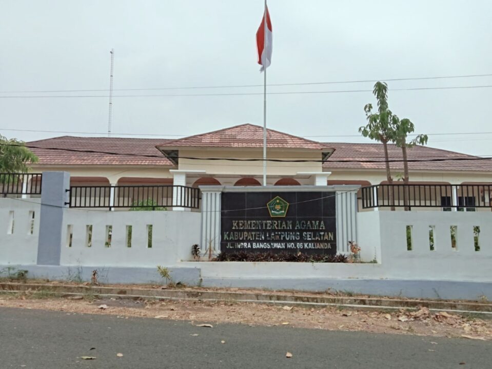 Buntut Dugaan Keracunan Massal, Kemenag Minta SPPG Setop Distribusikan MBG ke MI Ma’arif